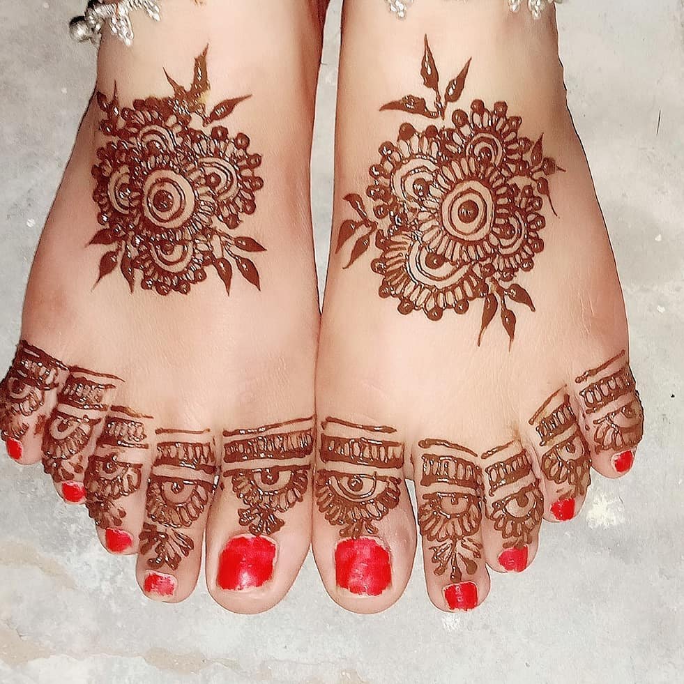 Foot Mehndi Design