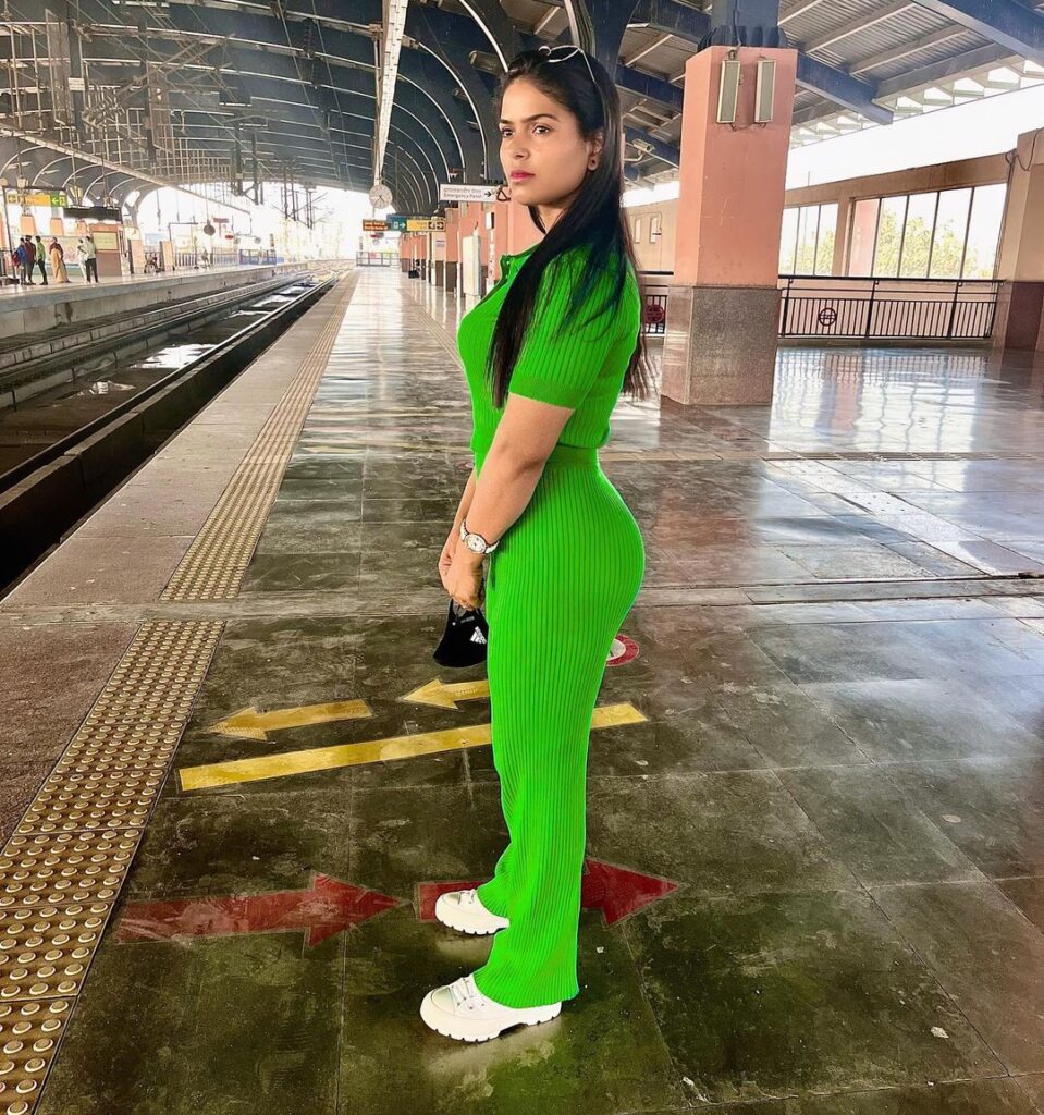 Shivani Gupta Pics
