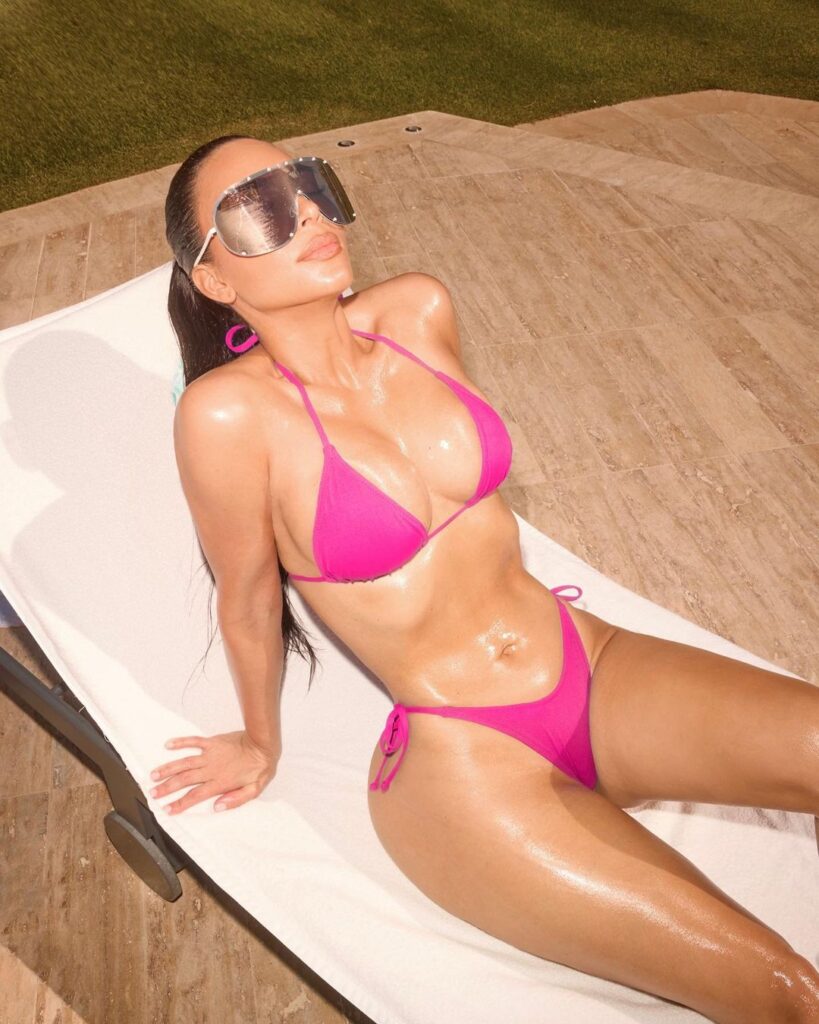 Kim Kardashian Bikini